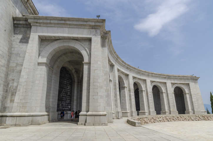 106 - Comunidad de Madrid - San Lorenzo del Escorial - Valle de Los Caidos - basilica